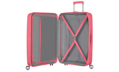 Organisation intérieure avec une poche  zippée supplémentaire