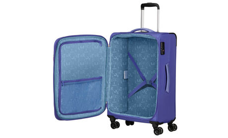 Voll ausgestatteter Innenraum: