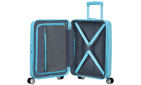 Organisation intérieure avec une poche  zippée supplémentaire