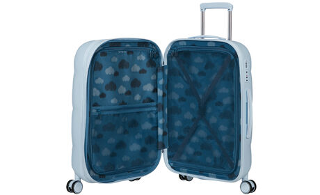 Un sac à dos dans les nuages