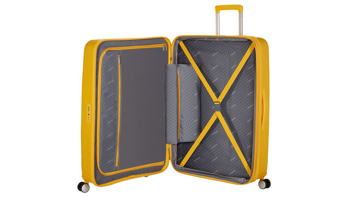 Interior organisation with extra zipped apron pocket 