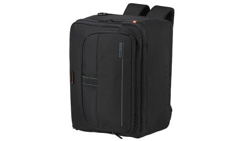 In drei möglichen Varianten zu tragen