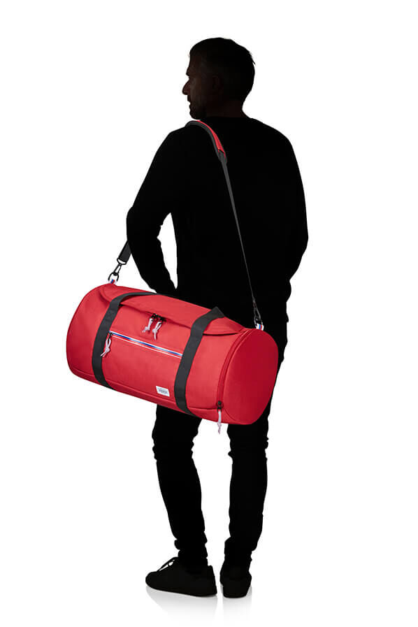 American Tourister Upbeat Duffle Zip  Rot