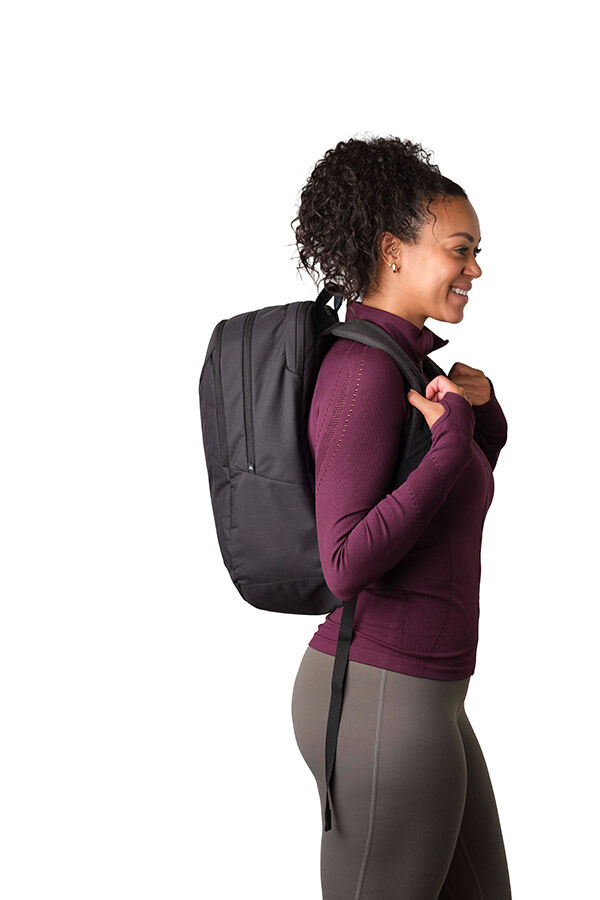 Gregory  RETNA 28  Mesa Brown