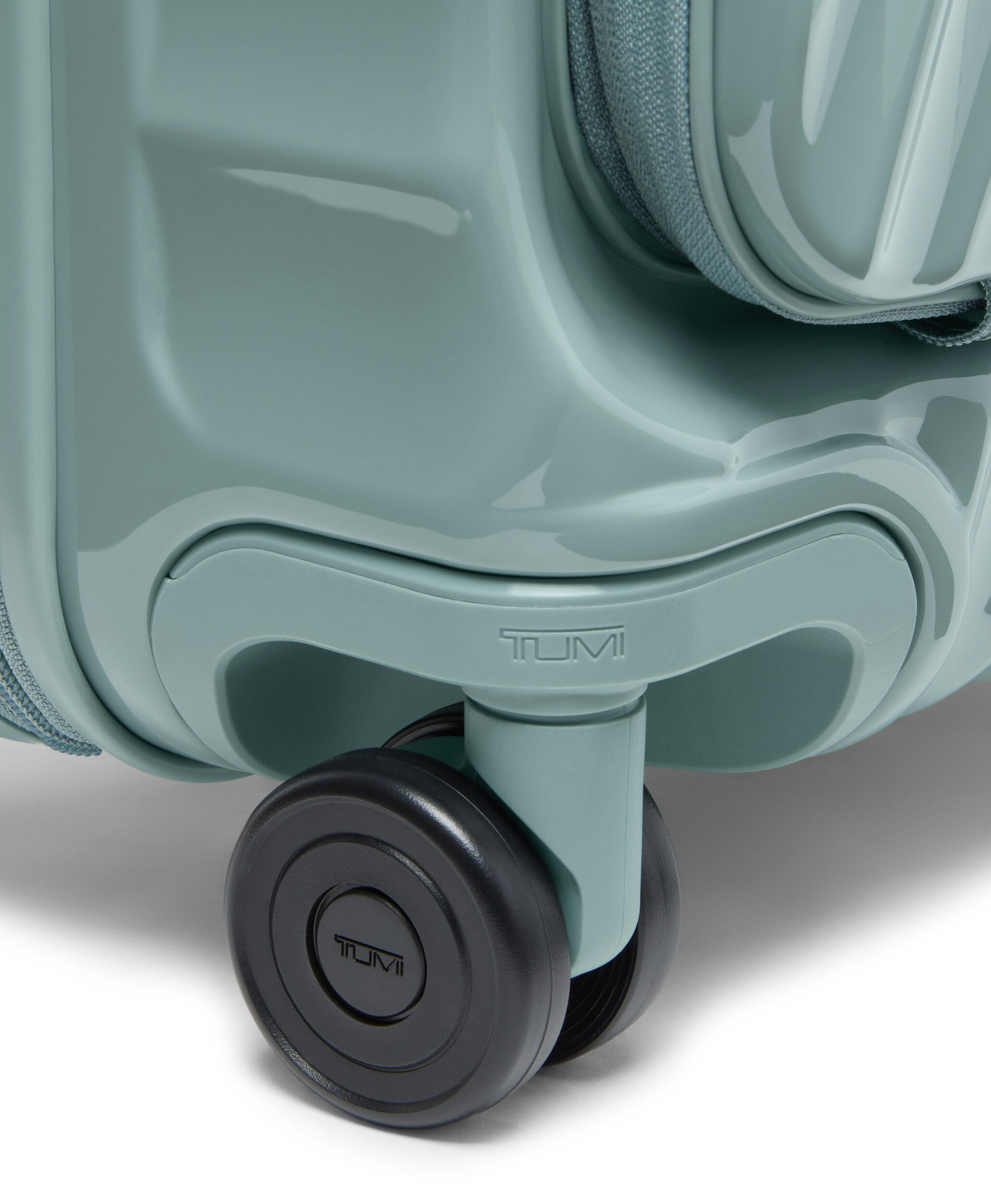 19 Degree Front Access Valise &agrave; 4 roues Extensible