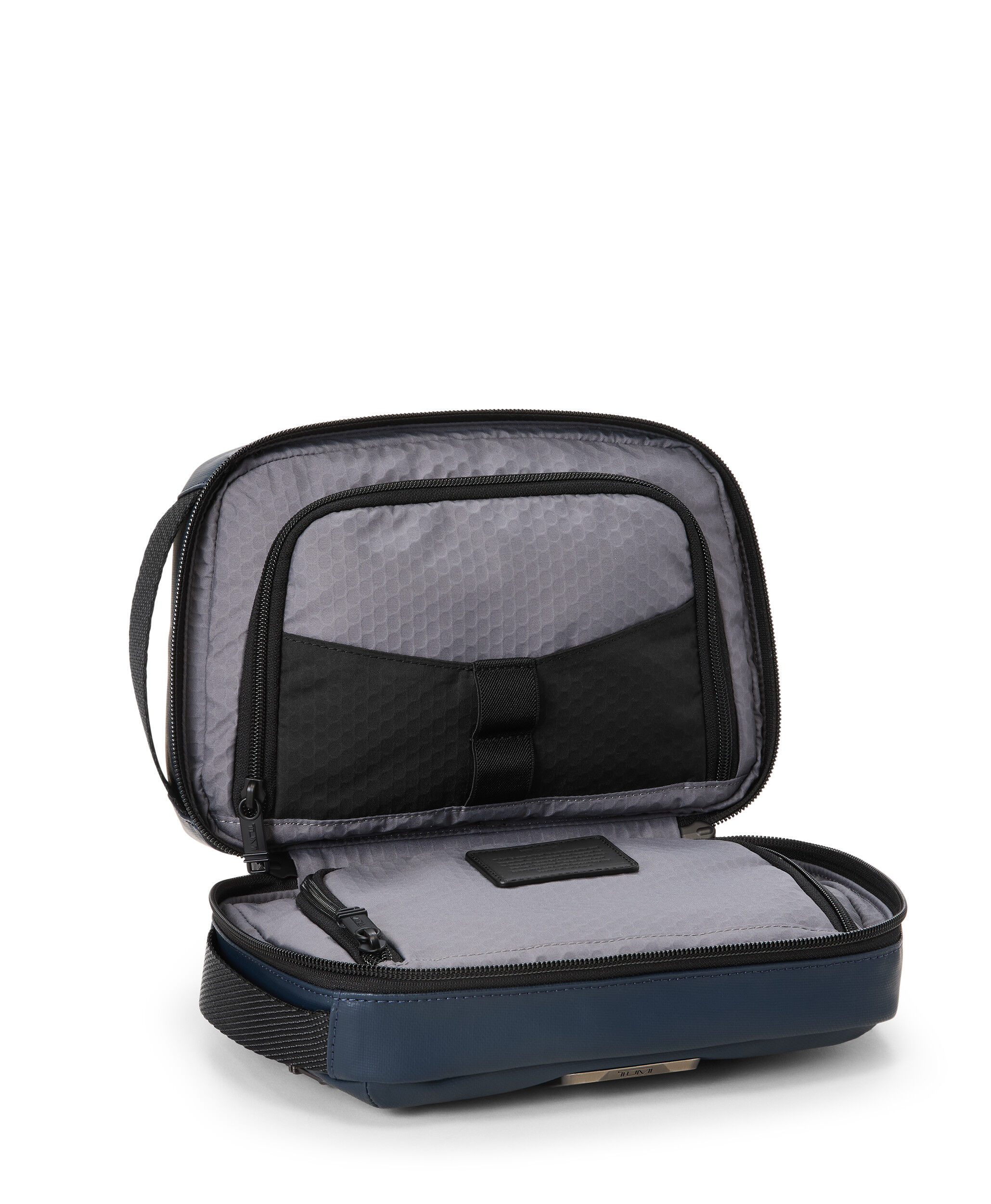 TUMI Response Travel Kit