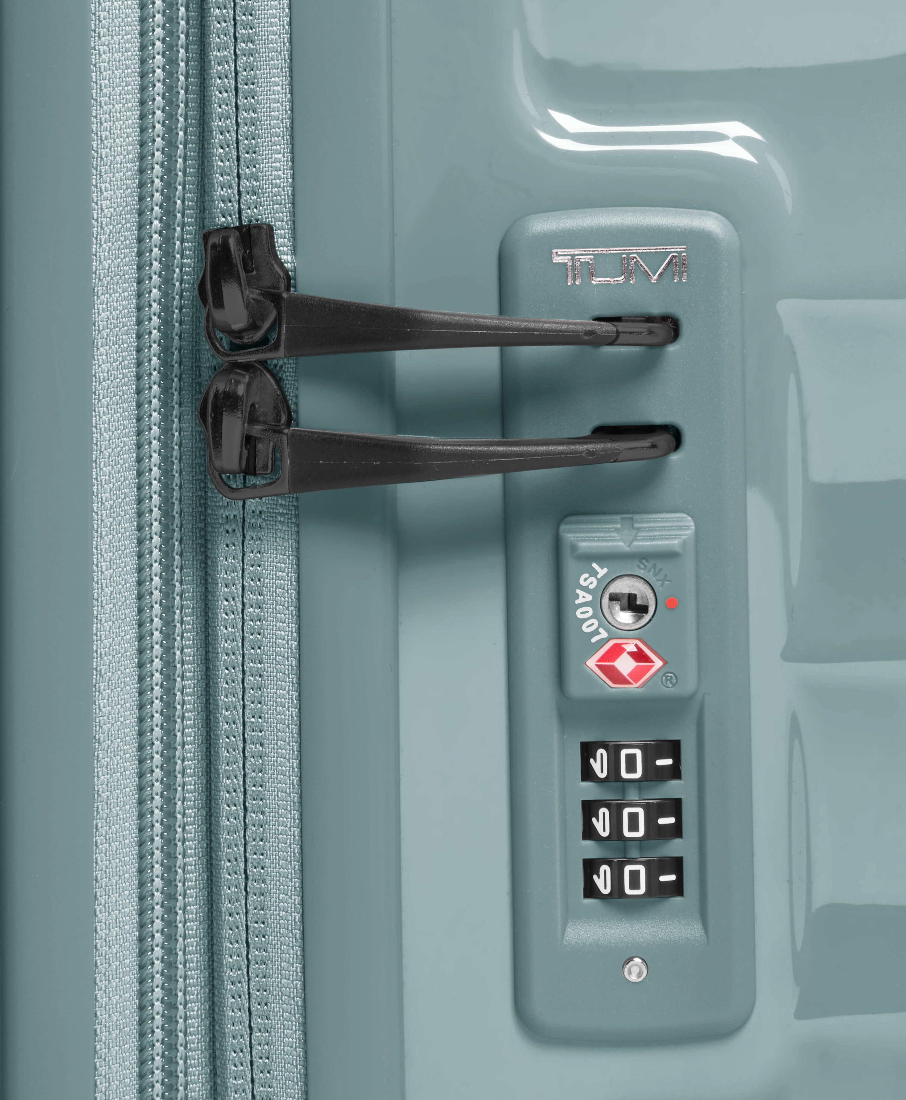 19 Degree Front Access Trolley mit 4 Rollen Erweiterbar 66 cm | TUMI Aufgabegep&auml;ck &ndash; M Front Access Expandable